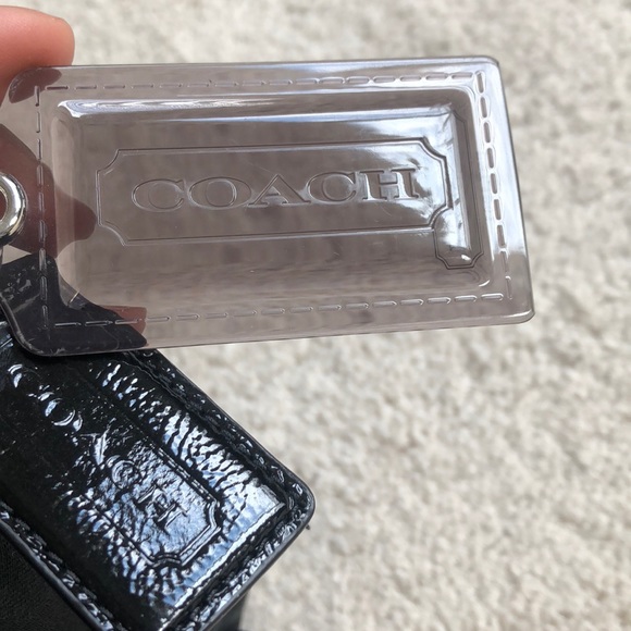 Coach Bag - Picture 2 of 3